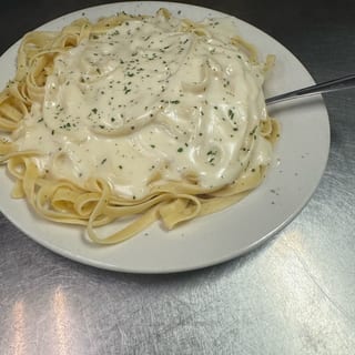 Fettuccine Alfredo